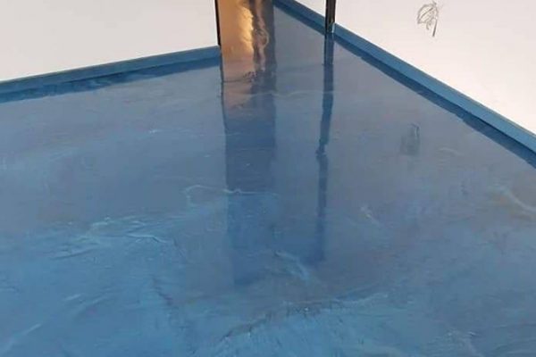 Pourquoi choisir la resine epoxy pour etancheifier ou renover sa salle de bain ?